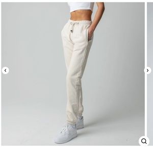 Talentless women’s sweatpants